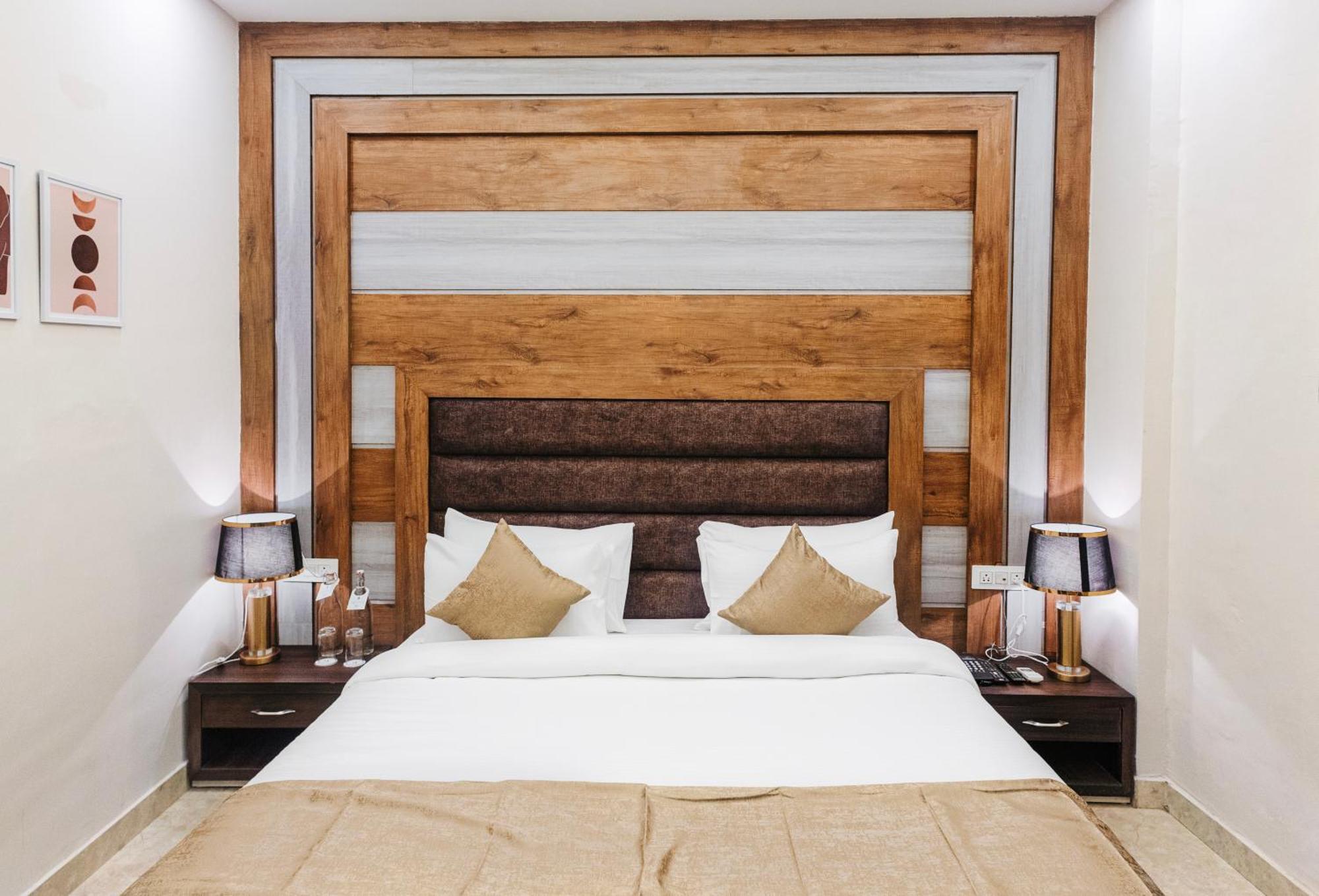 Stone Wood Hotel, Ришикеш Экстерьер фото