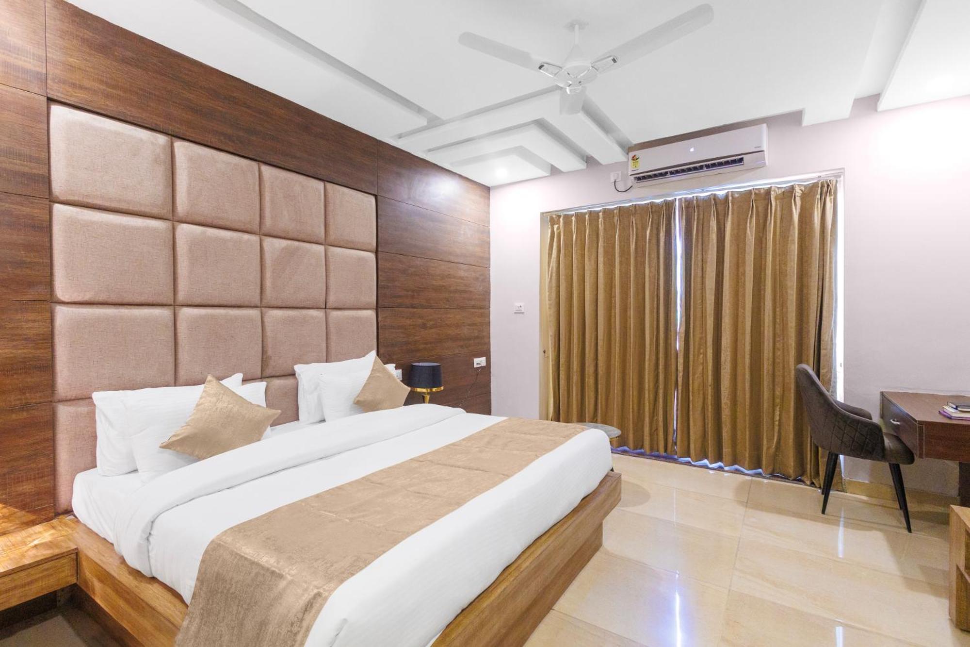 Stone Wood Hotel, Ришикеш Экстерьер фото